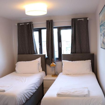 Garland Modern Apartment With Private Garden & Parking Dartford 5 Exterior foto