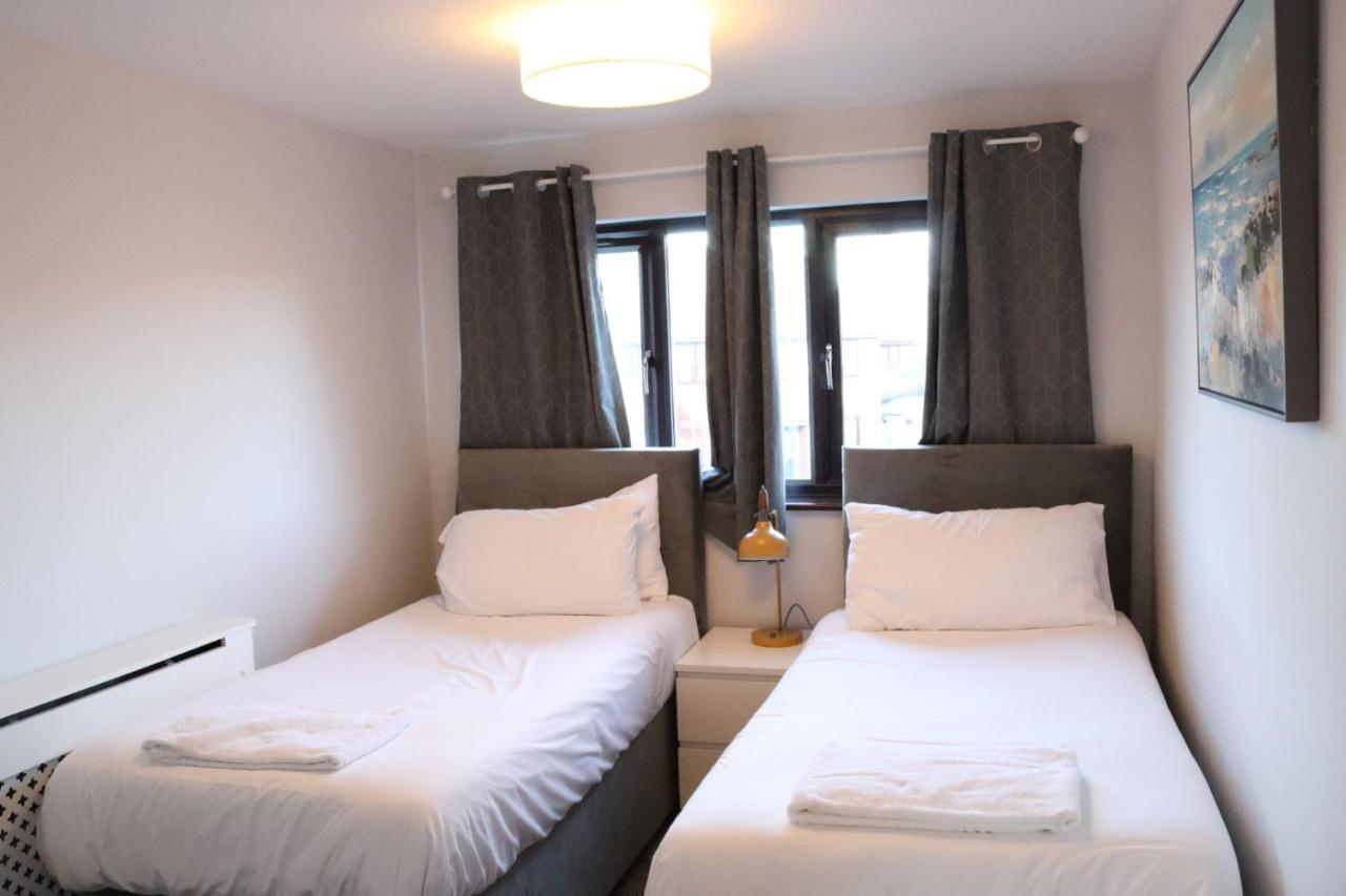Garland Modern Apartment With Private Garden & Parking Dartford 5 Exterior foto