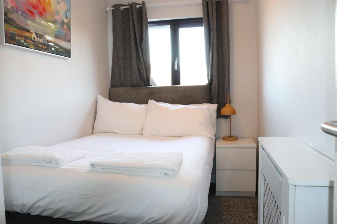 Garland Modern Apartment With Private Garden & Parking Dartford 5 Exterior foto