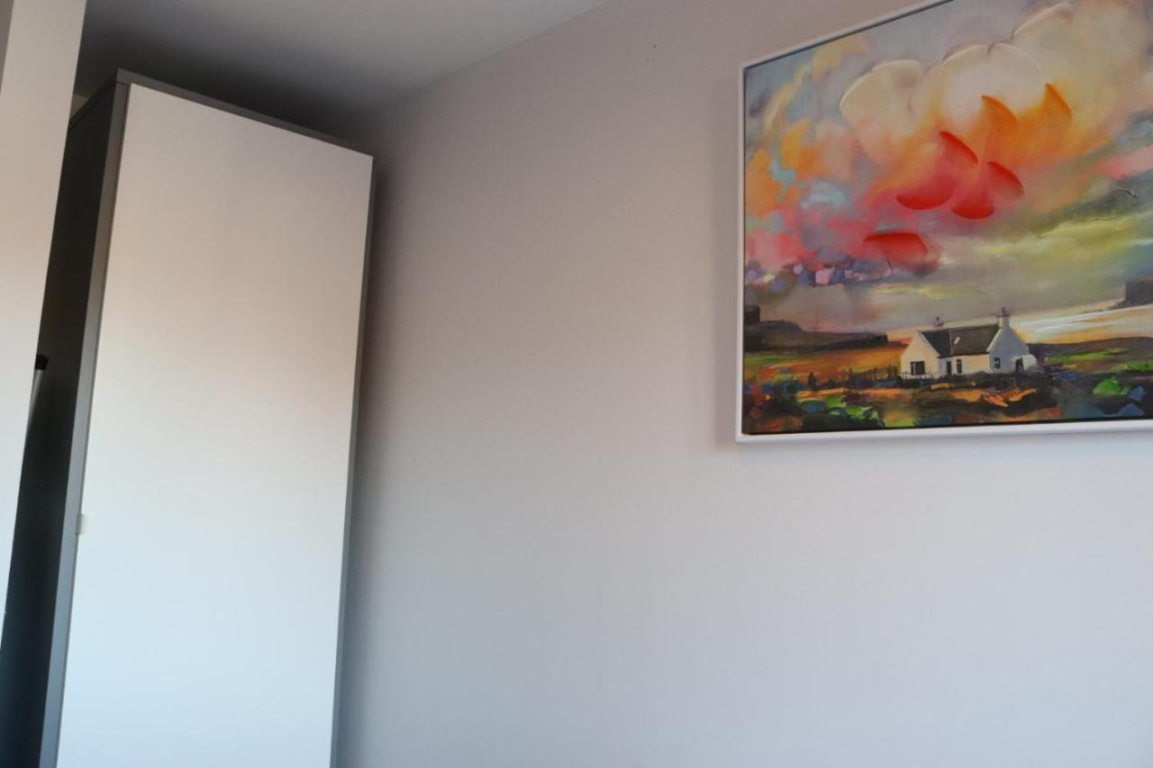 Garland Modern Apartment With Private Garden & Parking Dartford 5 Exterior foto