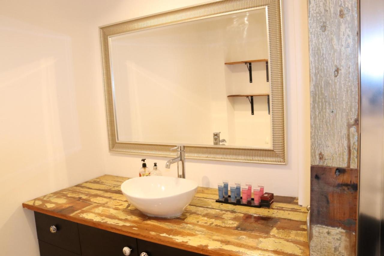 Garland Modern Apartment With Private Garden & Parking Dartford 5 Exterior foto
