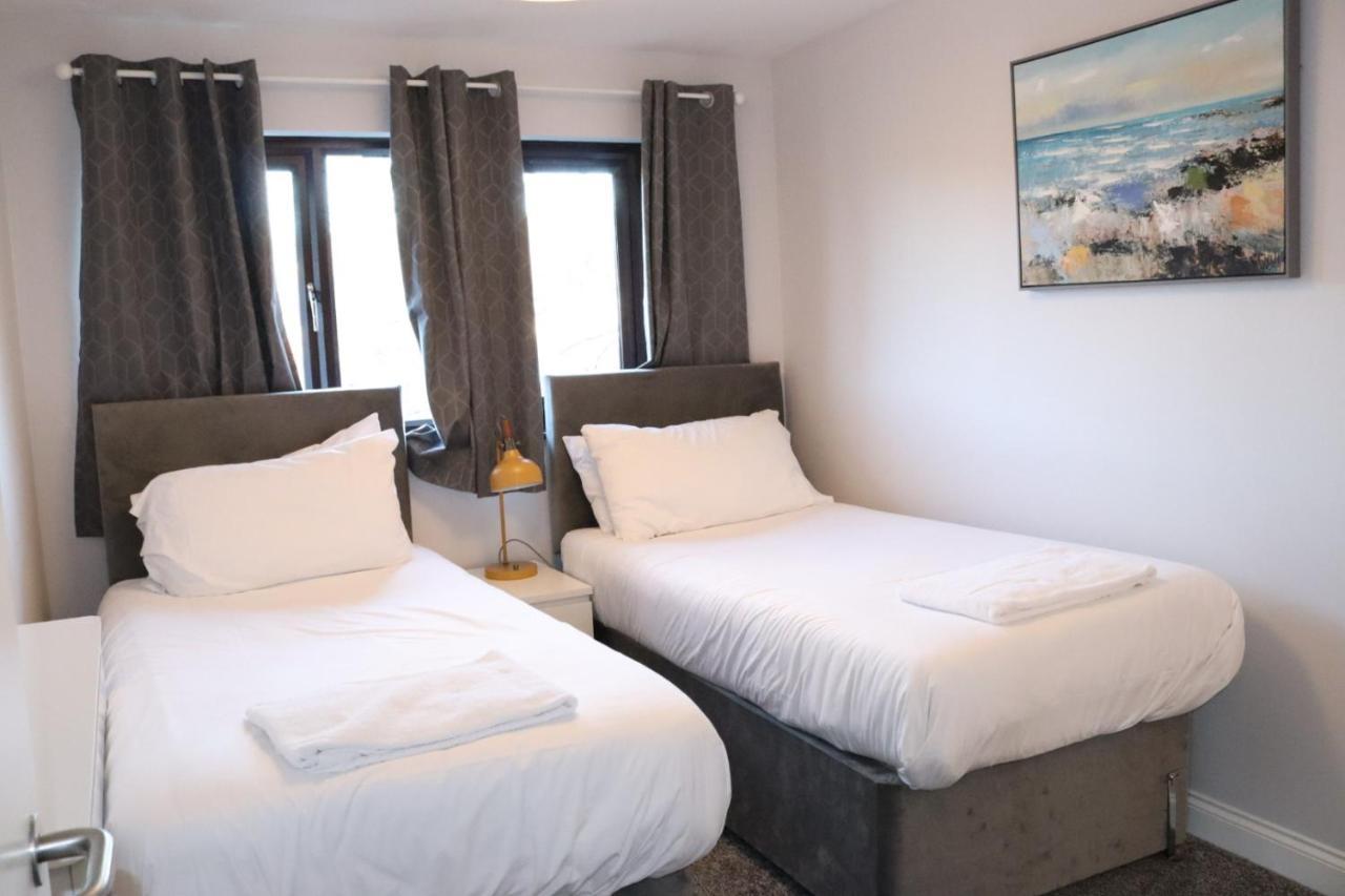 Garland Modern Apartment With Private Garden & Parking Dartford 5 Exterior foto