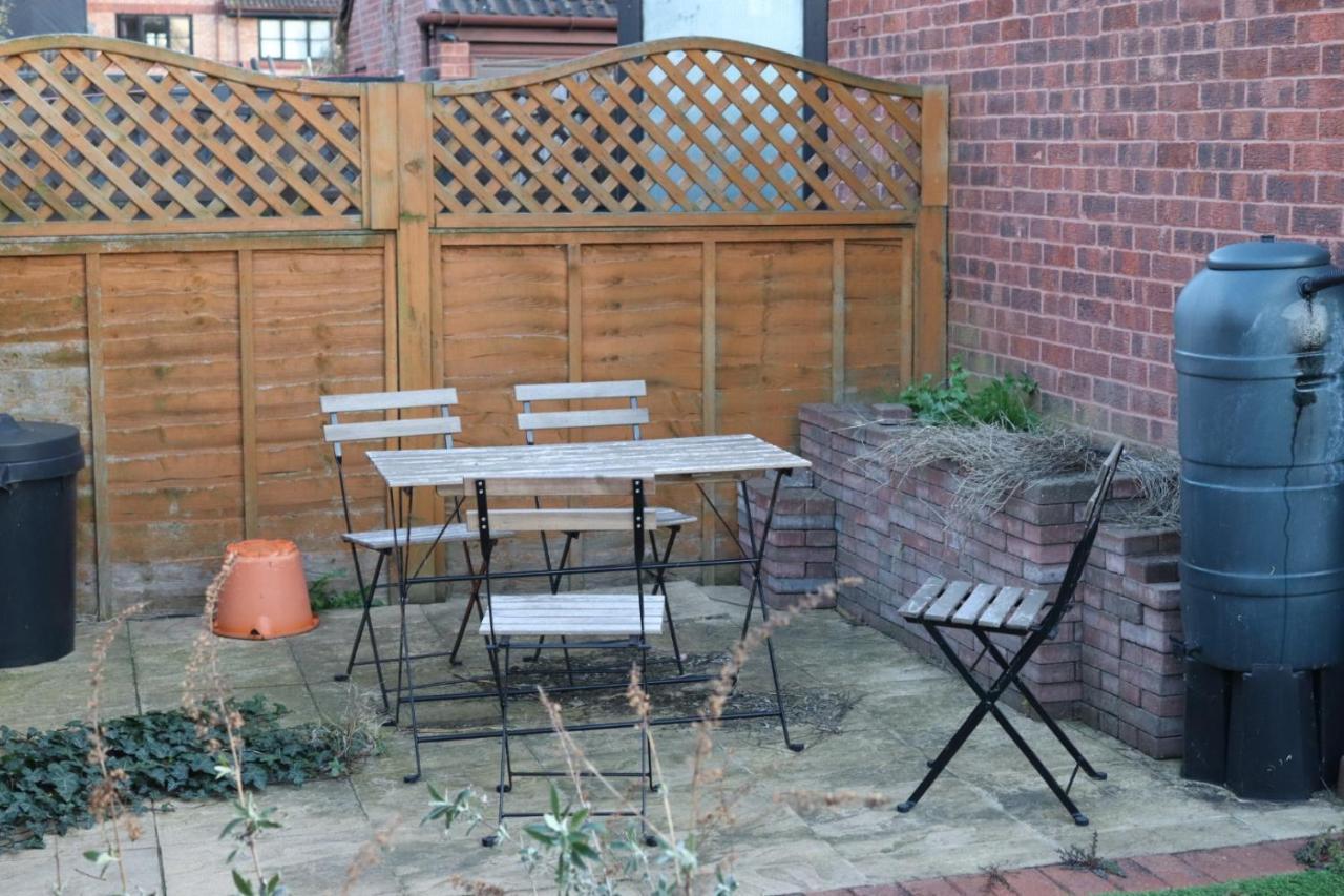 Garland Modern Apartment With Private Garden & Parking Dartford 5 Exterior foto
